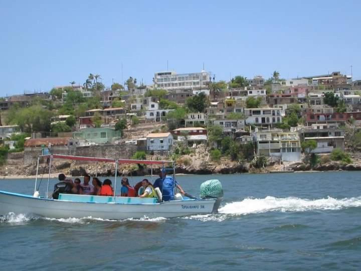Tortuga Hostel Topolobampo Esterno foto
